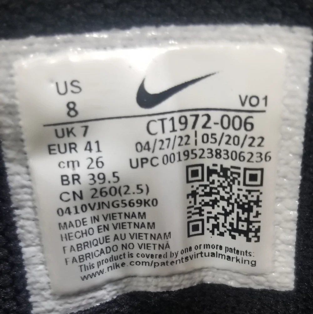 Nike Kyrie Flytrap 4EP Basketball Sneakers. CT1972-006. Released 2022. Size 8. - Picture 8 of 11